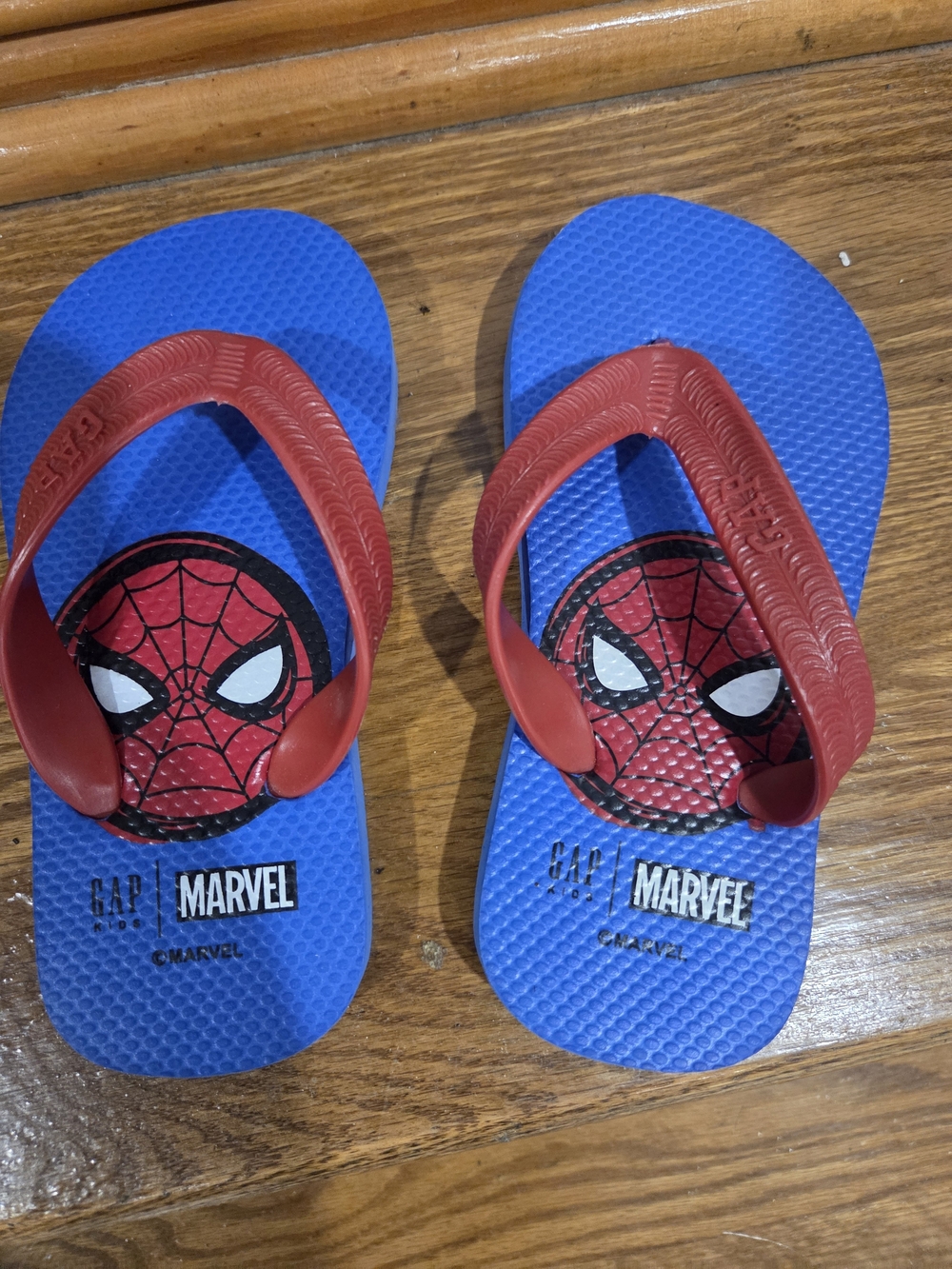 NWOT Marvel Kids Blue and Red Spider-Man Flip Flops